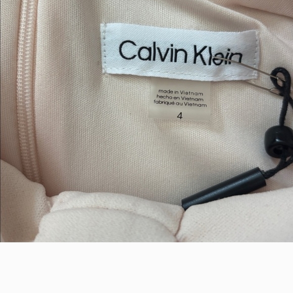 Calvin Klein Cream Neck Bowtie Dress - Picture 4 of 5